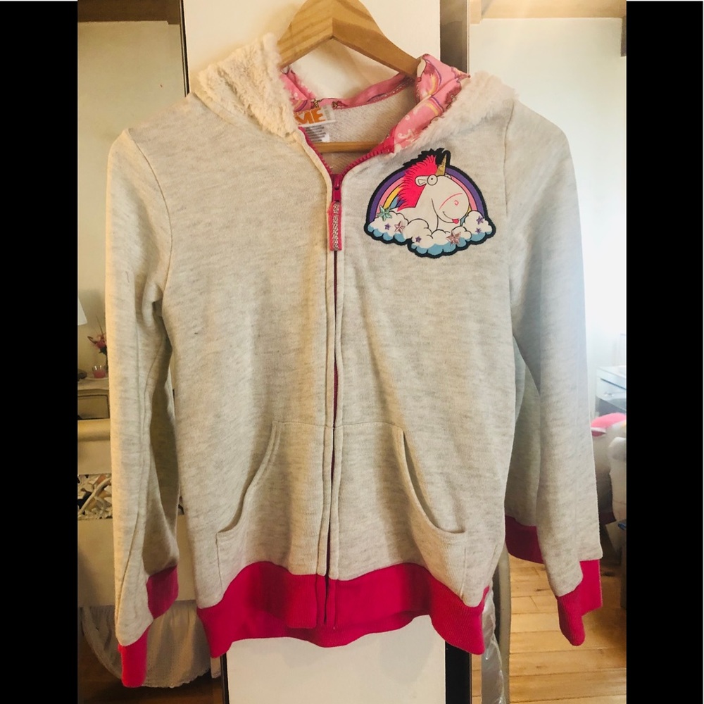 Despicable me Fluffy sweater